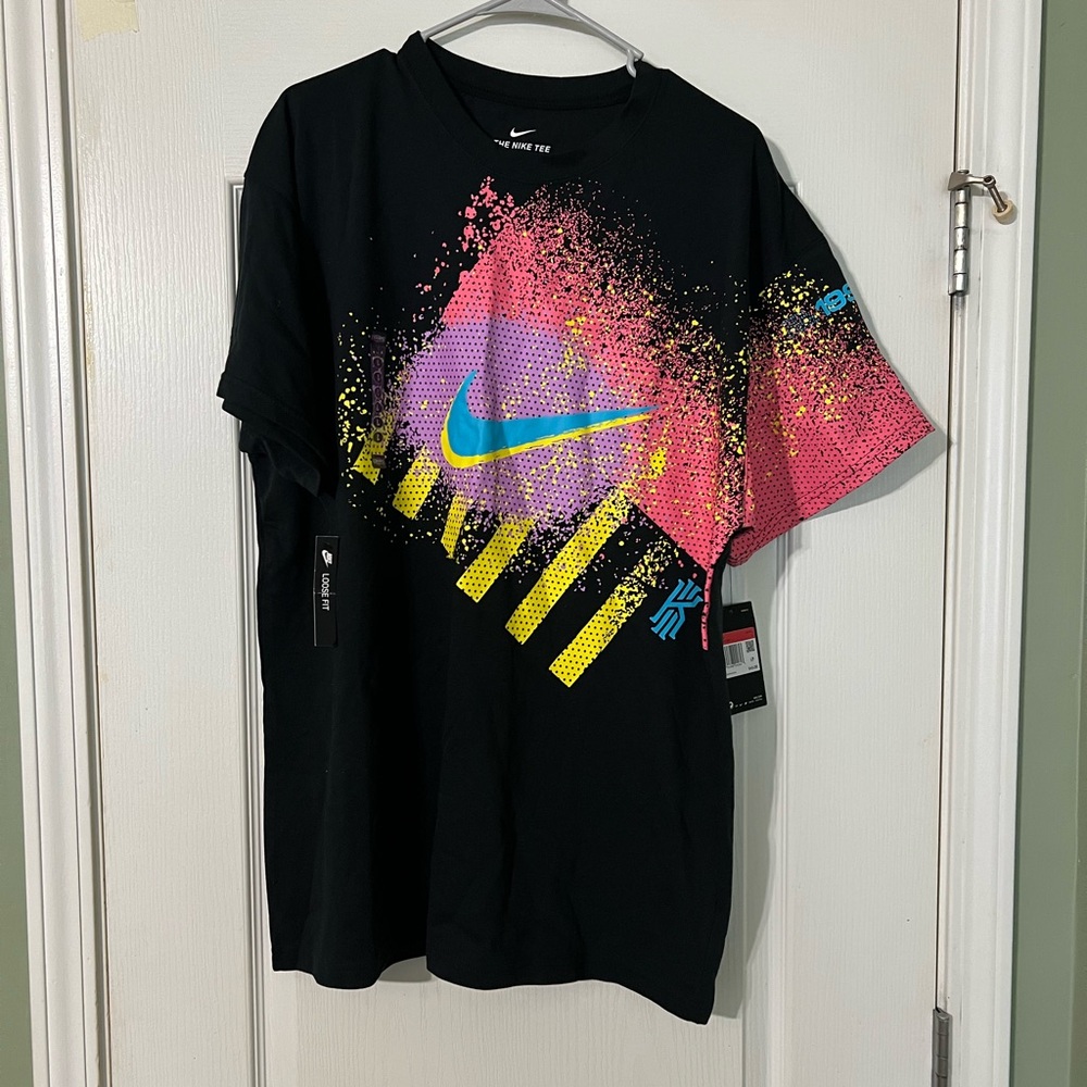 Men’s Nike Kyrie Shirt 🔥🔥🔥🔥🔥